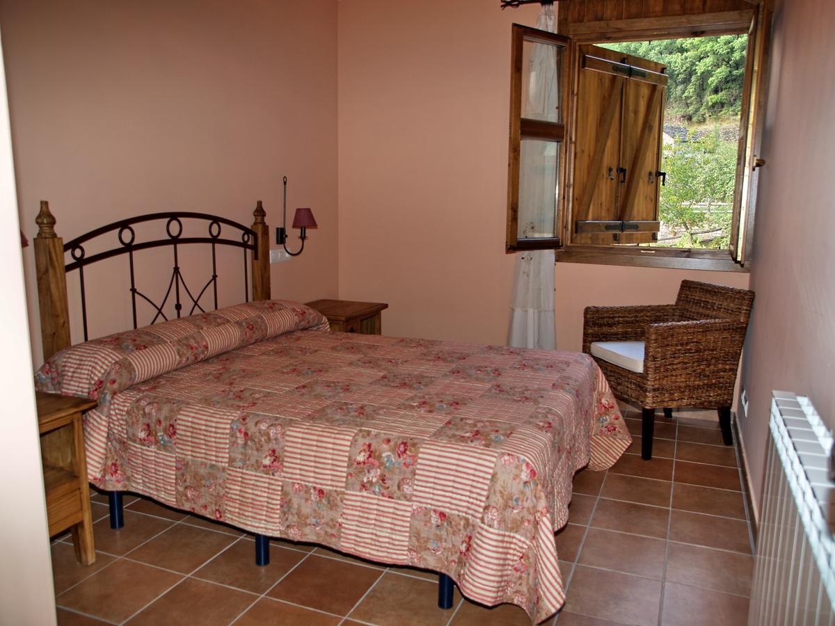 Apartamentos Vina Olivan Sarvisé Extérieur photo